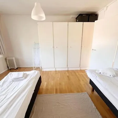 Tilava Kaksio Parkkipaikalla! Διαμέρισμα