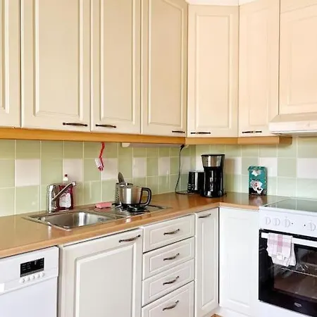 Tilava Kaksio Parkkipaikalla! *